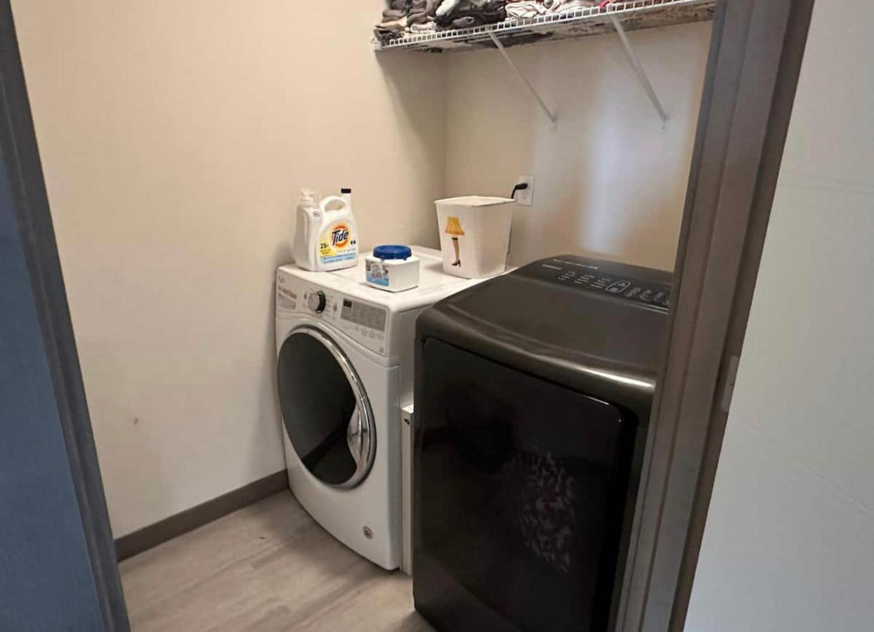Central Tacoma Homestay With Breakfast Included -Private Room- 외부 사진