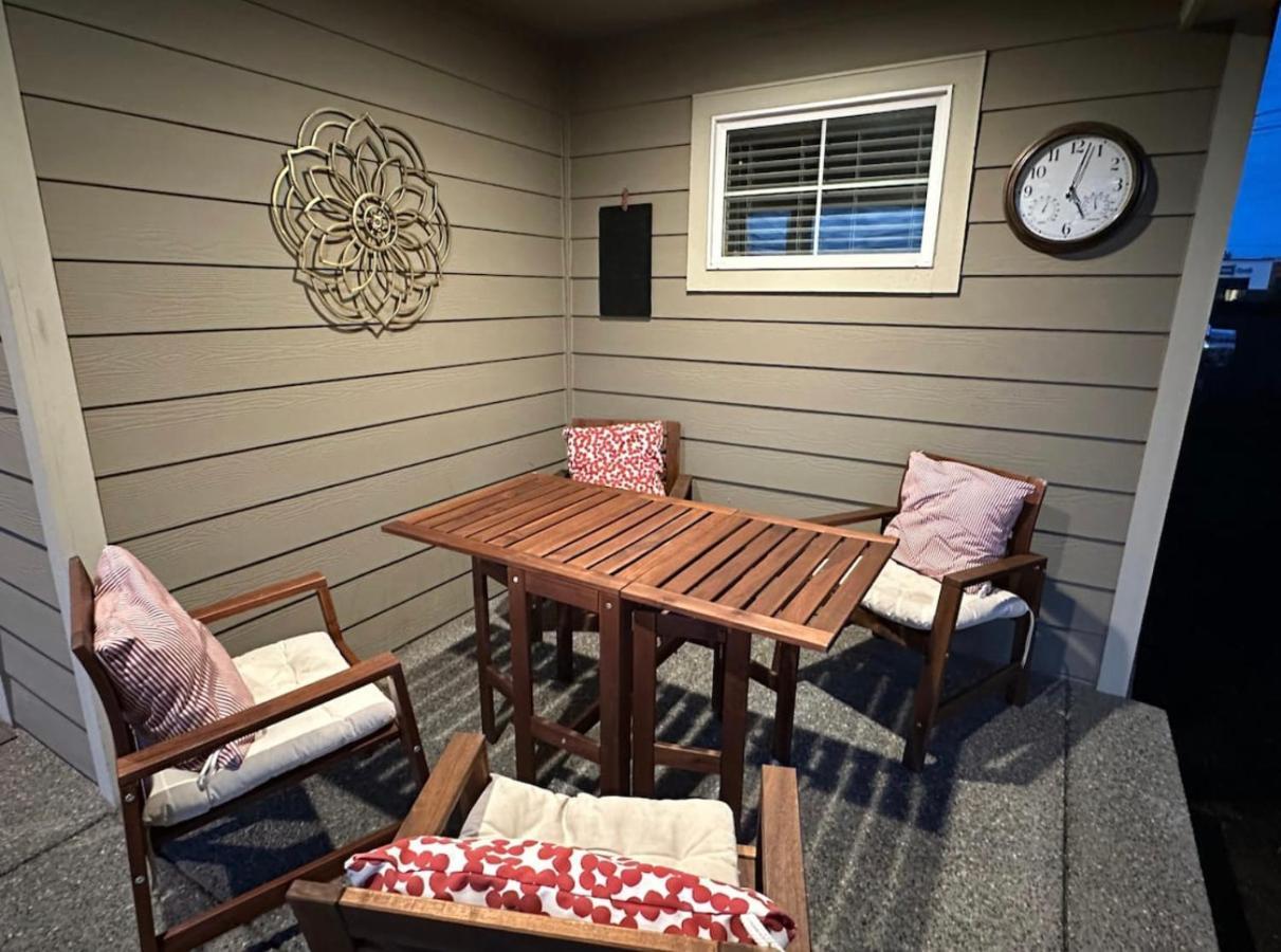 Central Tacoma Homestay With Breakfast Included -Private Room- 외부 사진
