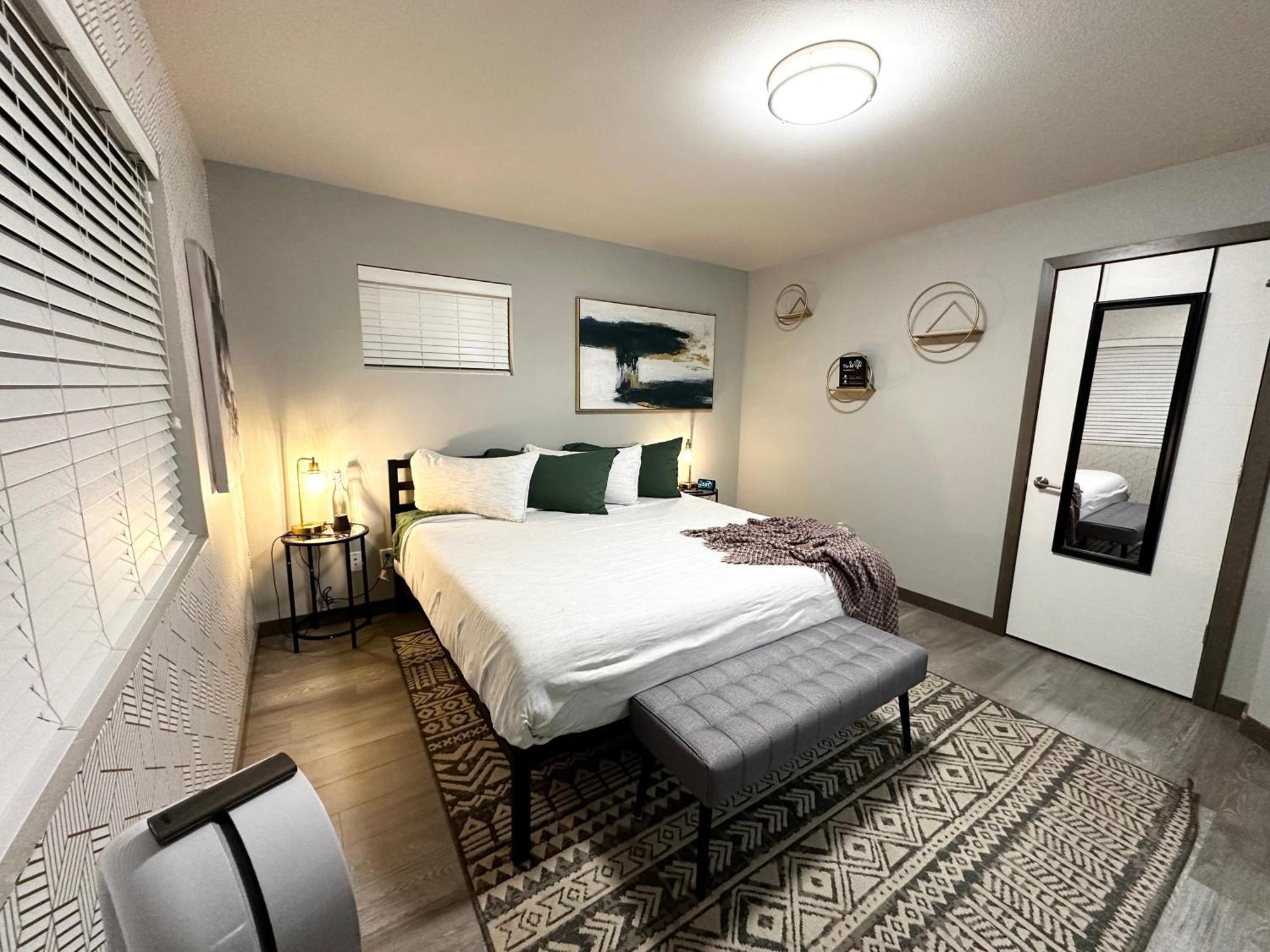 Central Tacoma Homestay With Breakfast Included -Private Room- 객실 사진