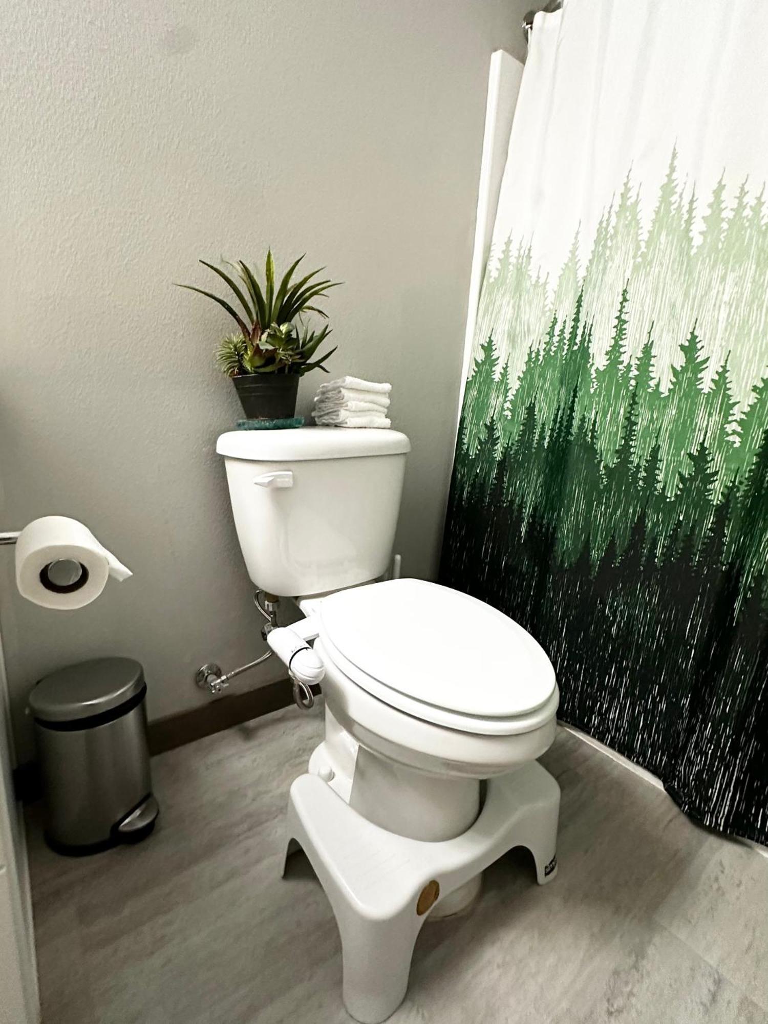 Central Tacoma Homestay With Breakfast Included -Private Room- 객실 사진