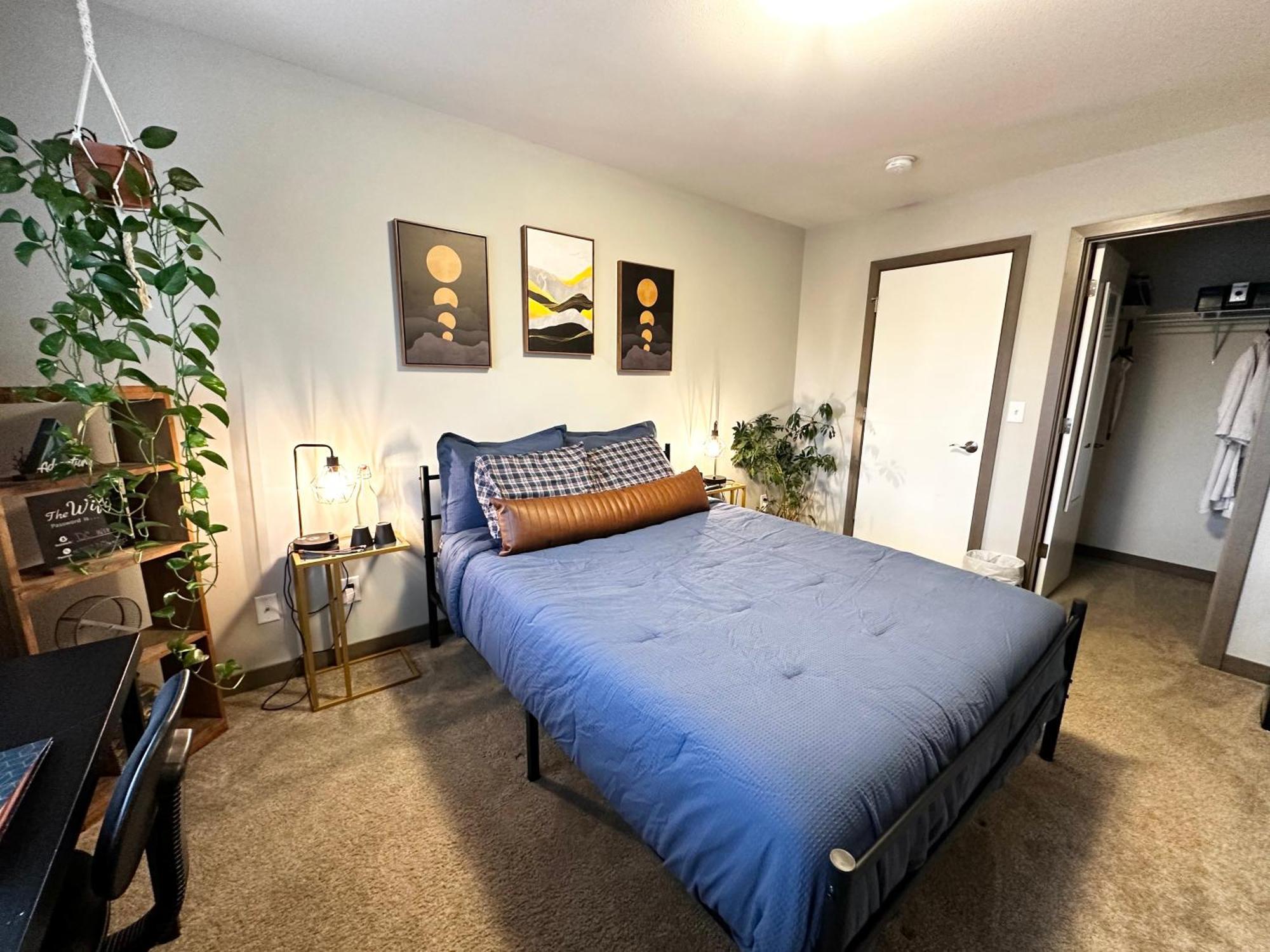 Central Tacoma Homestay With Breakfast Included -Private Room- 객실 사진